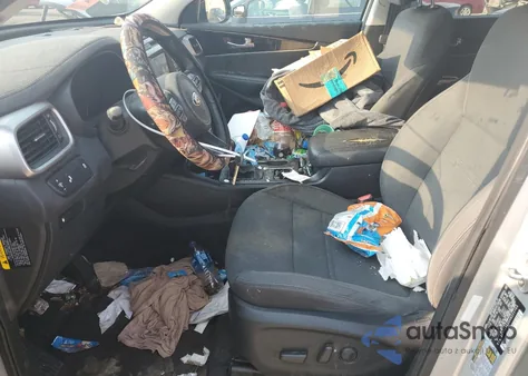 2017 Kia Sorento Lx из США, поврежденный, VIN 5XYPGDA5XHG221705